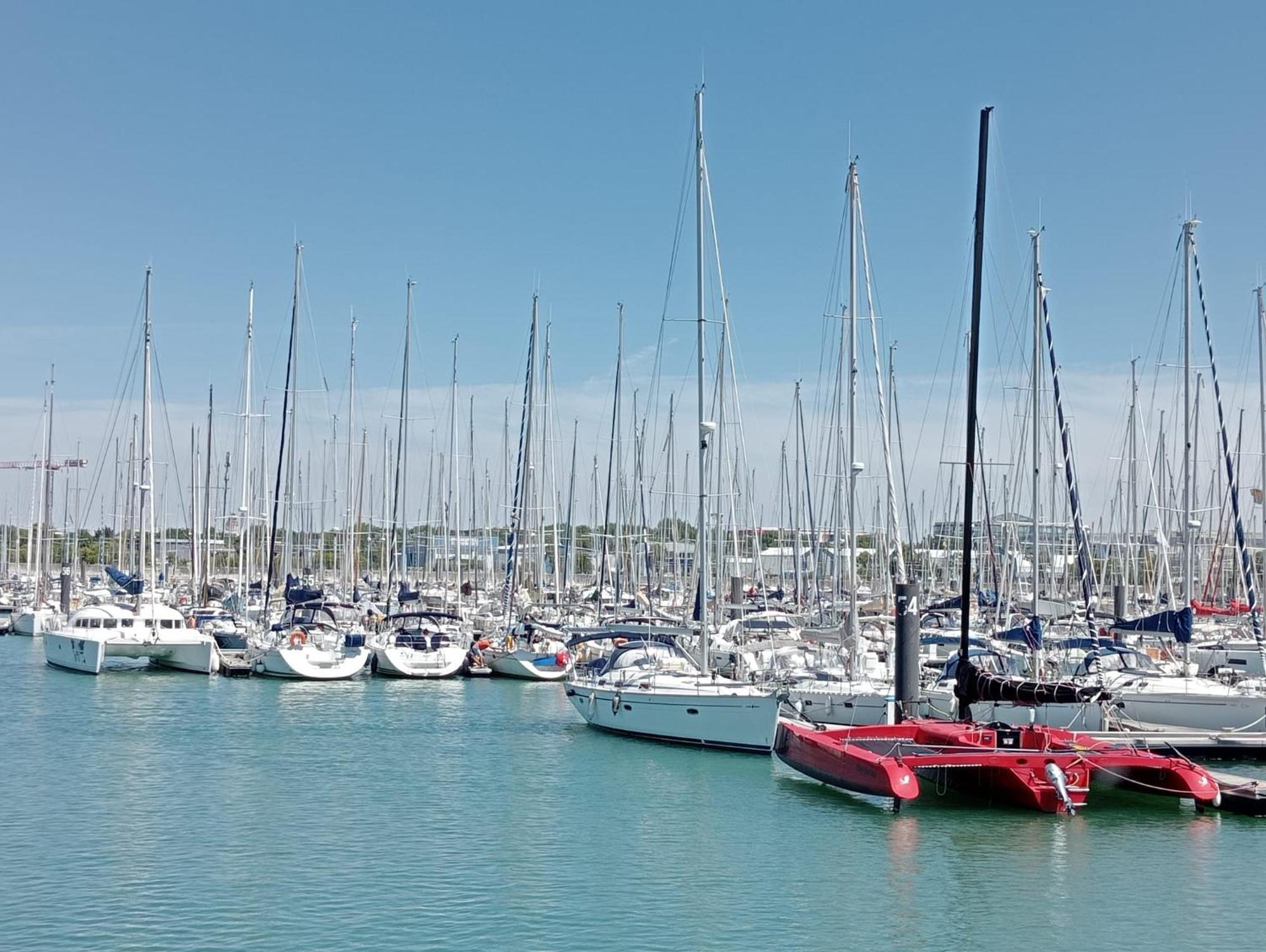 Apartament Les Arcades, T2 En Hypercentre La Rochelle  Zewnętrze zdjęcie